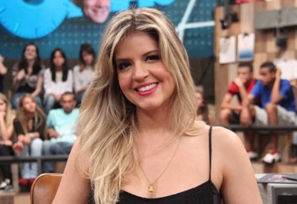 Mariana Santos é a nova favorita para substituir Monica Iozzi no "Vídeo Show"