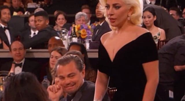 Leonardo DiCaprio explica careta após esbarrão de Lady Gaga no Globo de Ouro