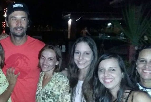Atores de "Velho Chico" "sofrem" com assédio de fãs no interior do Nordeste