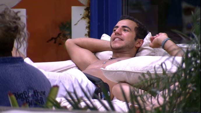"BBB 16": "Tenho 25 anos, se ela curtir", diz Matheus para Susana Vieira