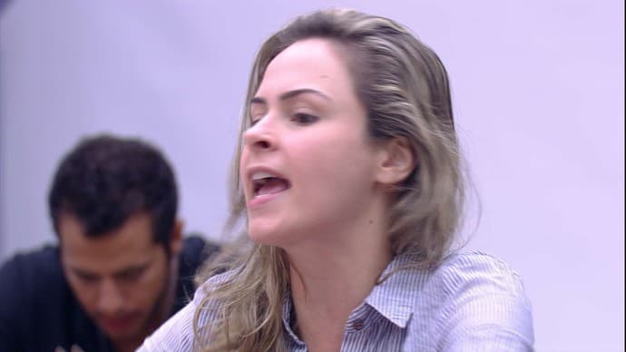 "BBB 16": "Qual seu grau de ameaça?", questiona Ana Paula para Júlia
