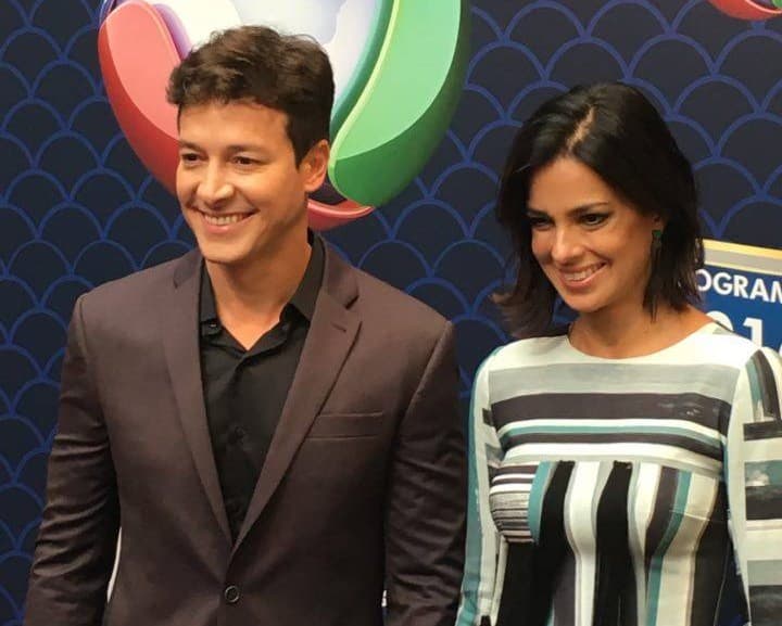 Rodrigo Faro fotografa a esposa em momento "inusitado"