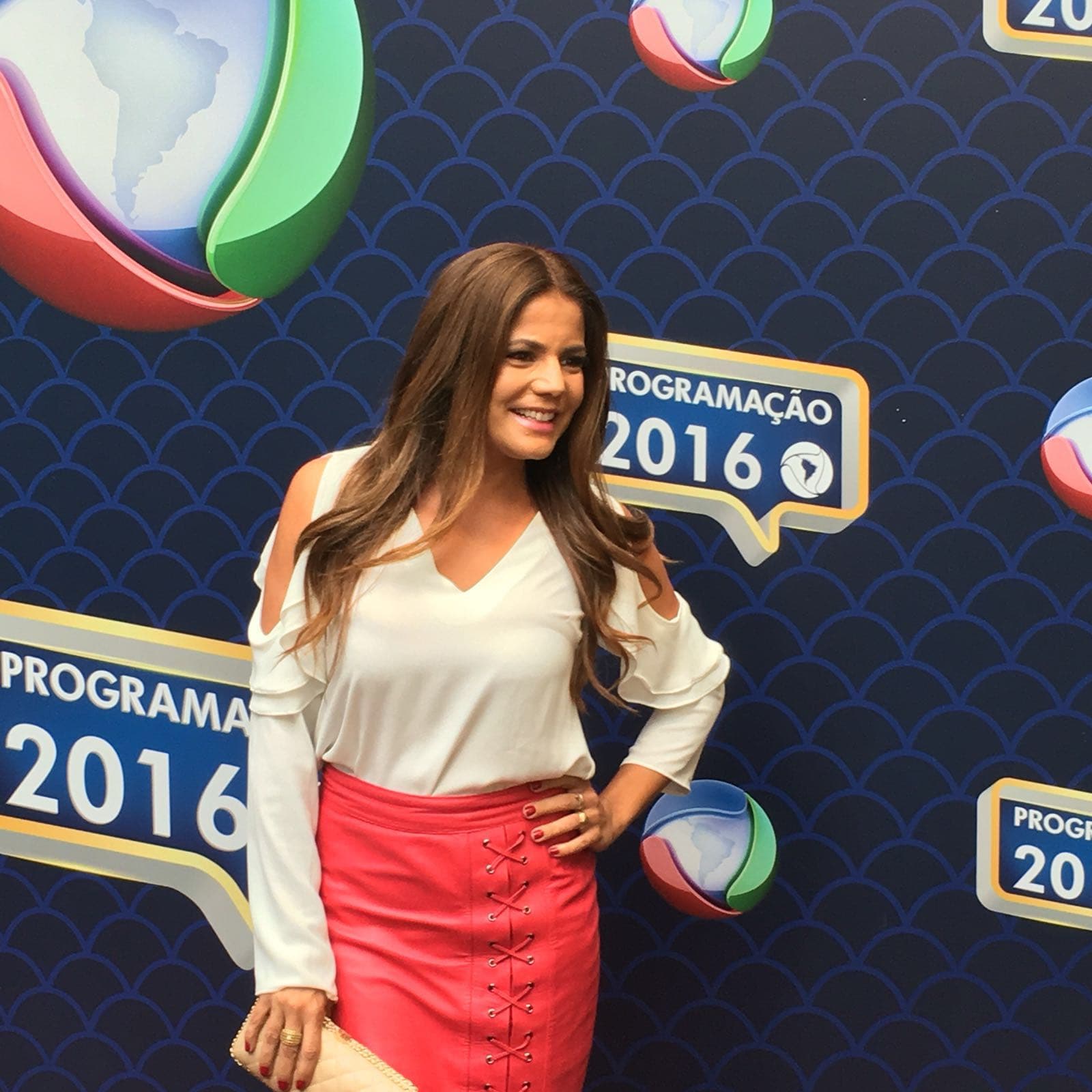 http://tvfoco.uai.com.br/wp-content/uploads/2015/05/Daniela-Mercury.jpg