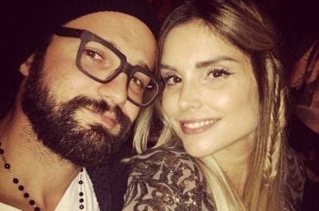 Chega ao fim o casamento de nove anos dos ex-BBBs Flávia Viana e Justin