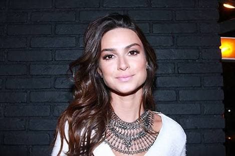Thaila Ayala publica foto no aniversário de Justin Bieber