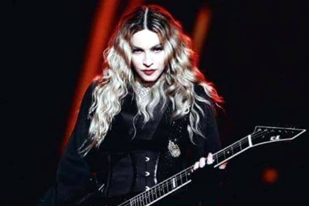 Madonna dá resposta atravessada a seguidora que a criticou como mãe
