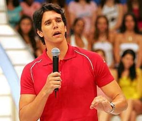 Record divulga "Vai dar Namoro" com Márcio Garcia na internet