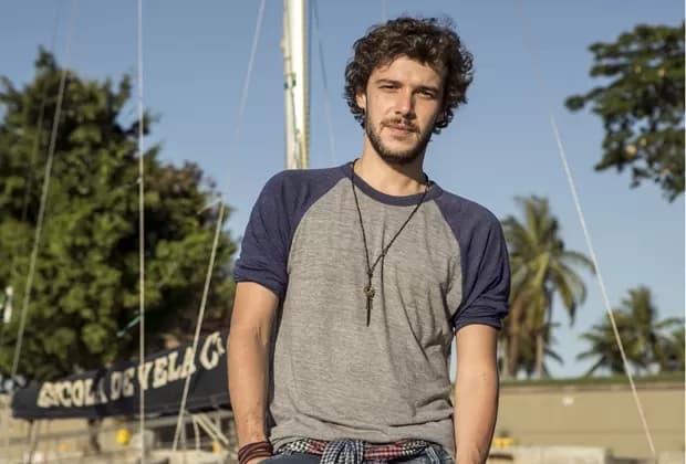 Jayme Matarazzo visita penitenciária como preparação para personagem de “Haja Coração”