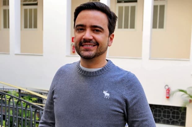 Salve-se Quem Puder: Daniel Ortiz ganha desafio da Globo, aposta pesado na comédia e conta segredos de nova trama