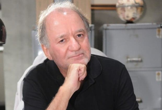 Após ter 2ª temporada de série engavetada, Marcílio Moraes propõe novelas de época para a Record