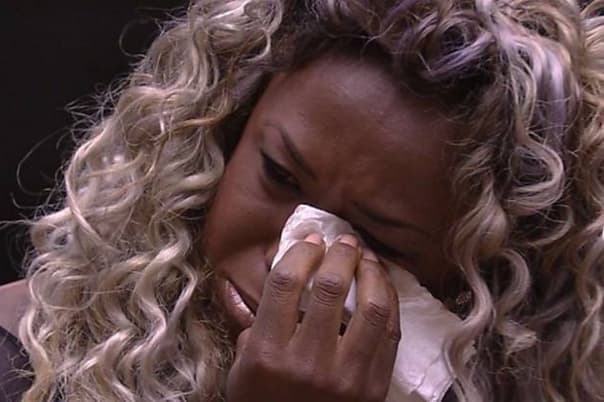 "BBB 16": Adélia "desiste" do jogo e dispara: "Está claro que Ana Paula vai vencer"