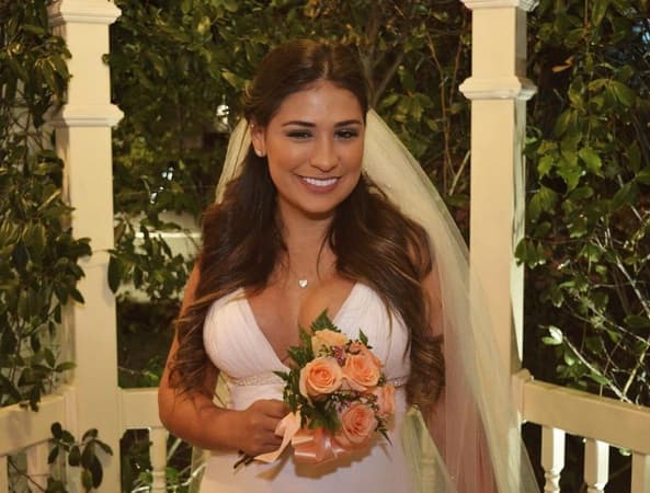Simone, da dupla "As Coleguinhas", renova votos de casamento em Las Vegas