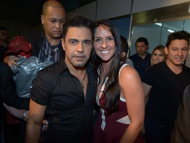 Apaixonado, Zezé se declara para Graciele Lacerda: "Te olhar é um orgulho para o meu ego"