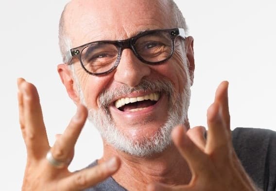 Veja o visual de Marcos Caruso para personagem rico falido em "Pega Ladrão"