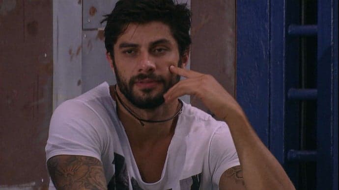 "Viu todo mundo feliz e ficou triste", diz Renan ao analisar atitude de Ana Paula