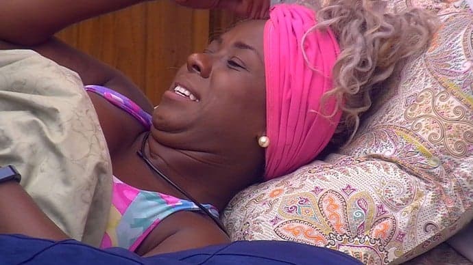 "BBB 16": Se vencer Ana Paula no paredão,  Adélia promete pular na piscina pelada