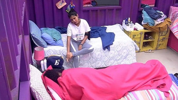 "BBB 16": "Quando acho que arrumei um amor é o quê? Um ator", diz Munik