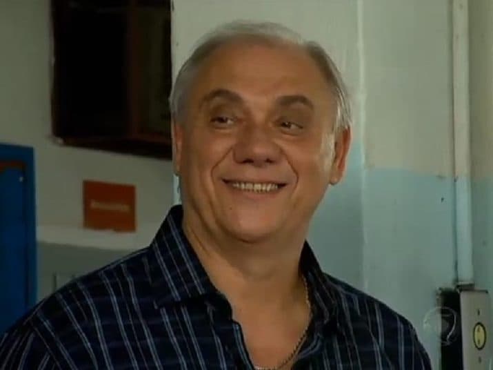 Record monta estratégia e Marcelo Rezende fica enquanto a novela não decola; confira