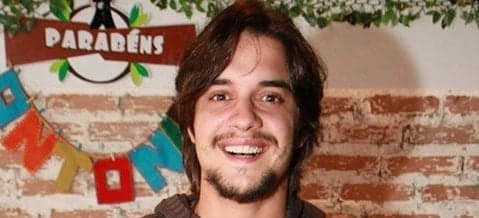 Ator que esteve em "Chiquititas" é confirmado em nova novela do SBT
