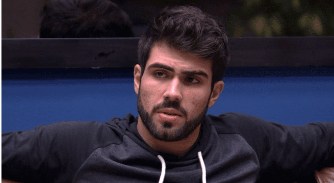 Laham revela que é um ator, diz que não foi o personagem quem beijou Munik do 'BBB16'