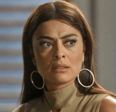 “Totalmente Demais”: plano de Carolina sai pela culatra e ela é esbofeteada por Lili