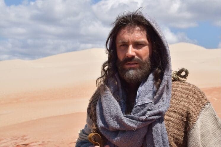 Filme sobre Edir Macedo irá movimentar imensa quantidade de atores; saiba quantos