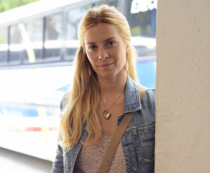 Com personagem apagado, Carolina Dieckman afirma que não imaginava que voltaria para "A Regra do Jogo"