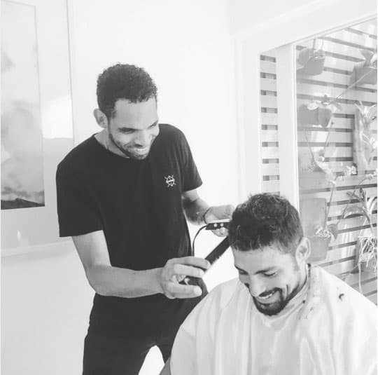 Após "A Regra o Jogo",  Cauã Reymond muda de visual; confira