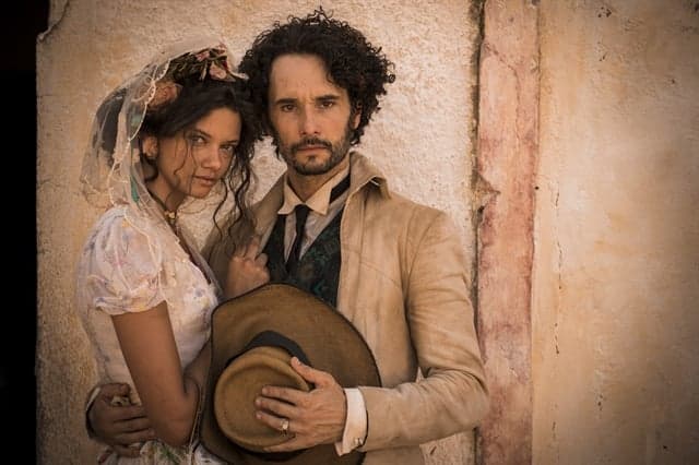 "Velho Chico": Após se casar com Afrânio, Leonor morre no parto do filho