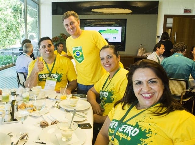 Globo reúne time do esporte em dia comemorativo com atletas em seus estúdios