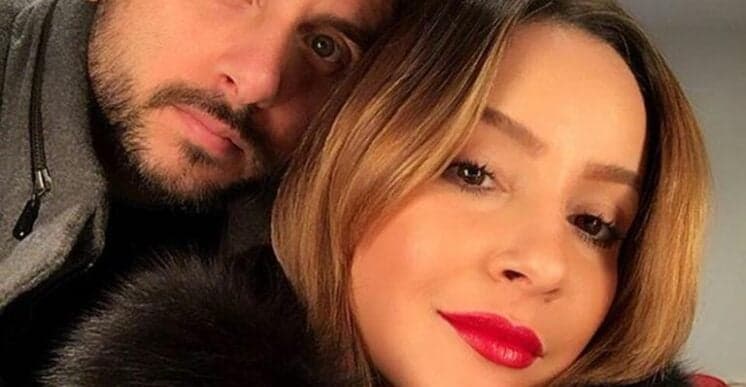 Em rede social, Claudia Leitte comemora nove anos de casada