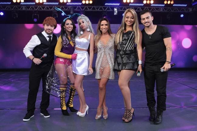 "Máquina da Fama" estreia nova temporada com a cantora Lexa; confira fotos!