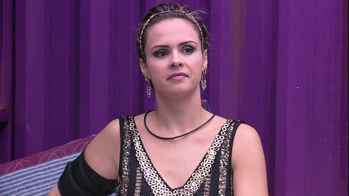 Ana Paula provoca Adélia e fala sobre boatos de que Renan é gay: "Que assuma logo para poder aproveitar"