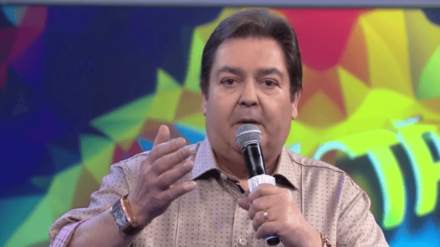 "Domingão do Faustão" estreia novo quadro com cachorros e crianças