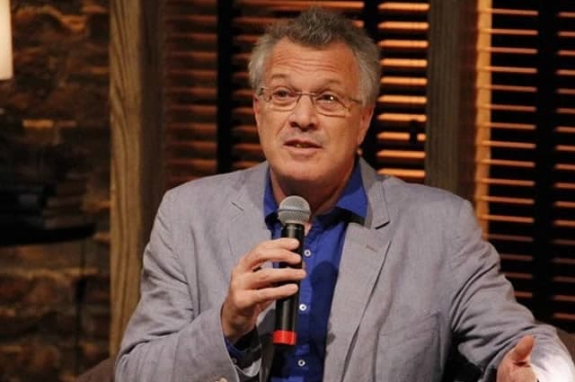 GNT começa a planejar novo talk show de Pedro Bial