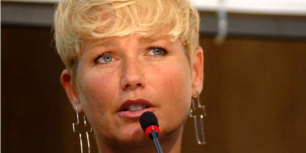 Xuxa confessa sua tristeza e desencanto com audiência
