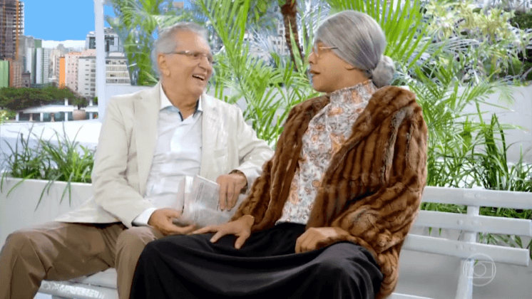Carlos Alberto no "Tá no Ar" entra para história e mostra maior aproximação entre Globo e SBT nos últimos anos