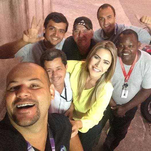 Repórter Larissa Alvarenga estreia como apresentadora na Record