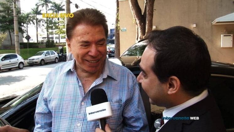 Silvio Santos revela porque deixou de usar microfone clássico e muito mais, assista!