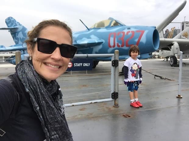 Luana Piovani posta álbum de viagem ao lado do filho em Nova York