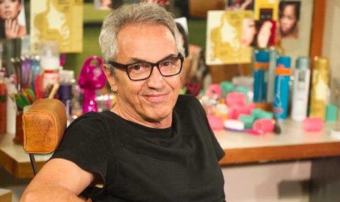 "Pesei a mão no início", comenta autor de "Chapa Quente"