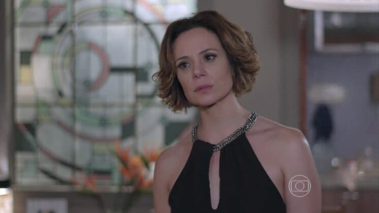 Vanessa Gerbelli muda radicalmente o visual para nova novela