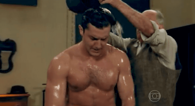 4 momentos que os nudes de Klebber Toledo tomaram a internet em "Etâ Mundo Bom"