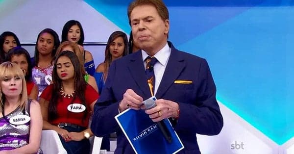 Silvio Santos faz piada com votação do impeachment