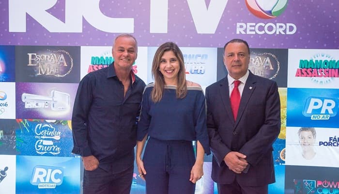 Afiliada da Record no Paraná apresenta novidades e comemora audiência de março
