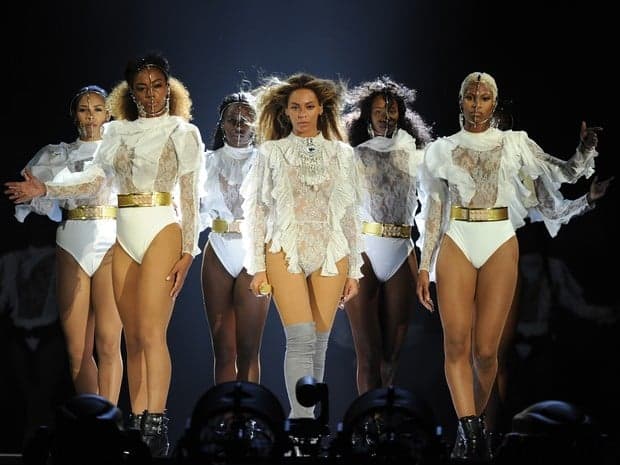 Beyoncé lança turnê em Miami com 37 músicas e chama fãs ao palco