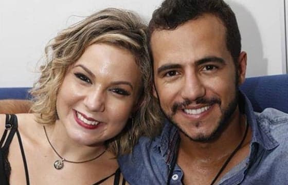 Após término, Matheus e Cacau apagam fotos juntos das redes sociais