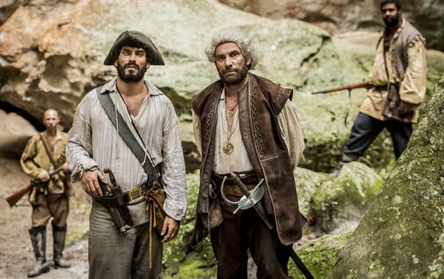 Mão de Luva e seu bando de salteadores de "Liberdade, Liberdade", próxima novela das onze