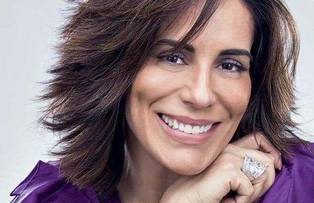 Glória Pires surge de piercing no nariz e causa na internet