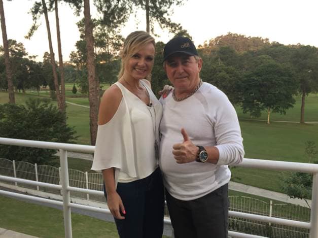 Eliana visita a casa de Amado Batista neste domingo, (17)
